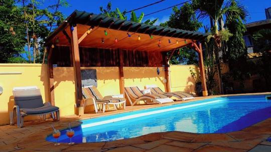 Jolie Villa Santa Avec Piscine Pointe-aux-Piments Bagian luar foto