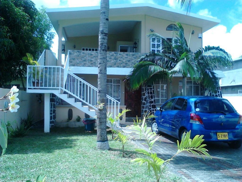 Jolie Villa Santa Avec Piscine Pointe-aux-Piments Ruang foto